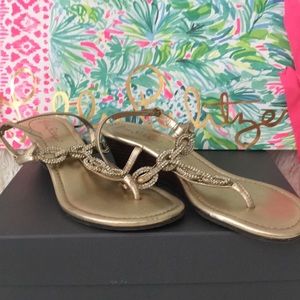 Sparkly t strap sandal with the perfect 2” heel💕